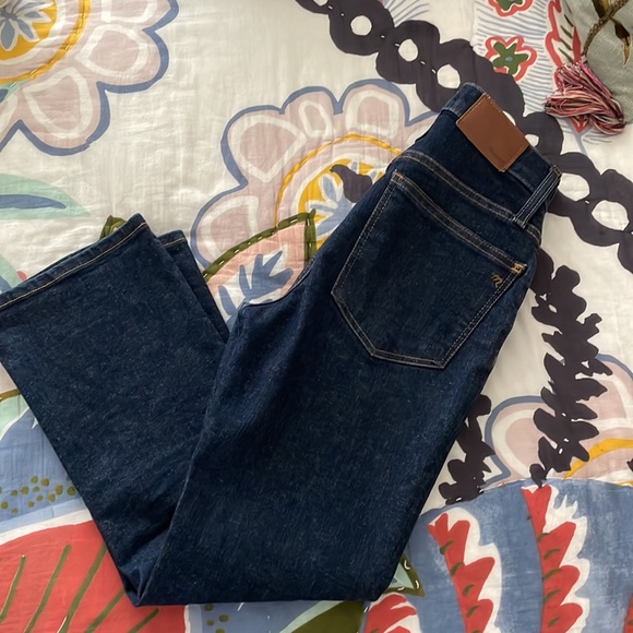 Madewell Cali Demi boot jeans in 24P - Picture 2 of 4